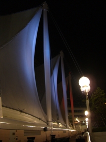 Canada Place bei Nacht